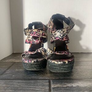 Women's Leopard Print Platform Sandals